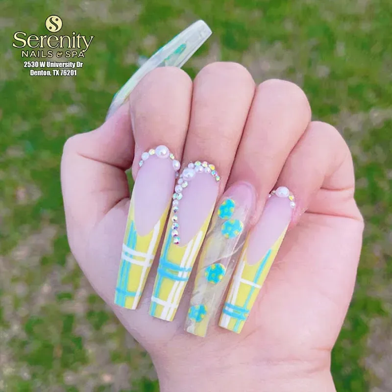 Serenity Nails & Spa — Nail salon in Denton